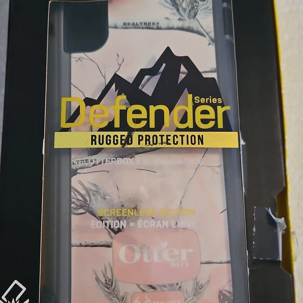 NIB Otterbox Defender Realtree Pink Camo Design IPhone X/XS